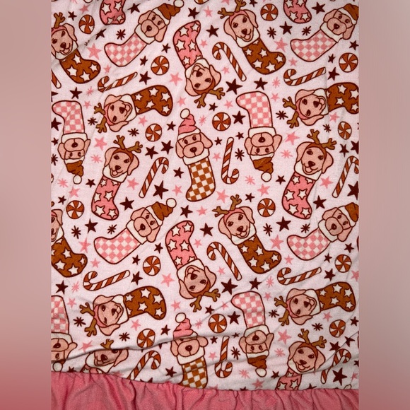 NWOT Dream Big Little Co Christmas 2023 Print Santa Dogs 🦮🐾 READ INFO - Picture 3 of 4